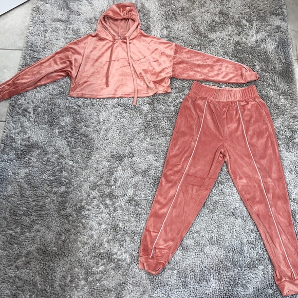 Peach Matching Set ASOS - Picture 1 of 7